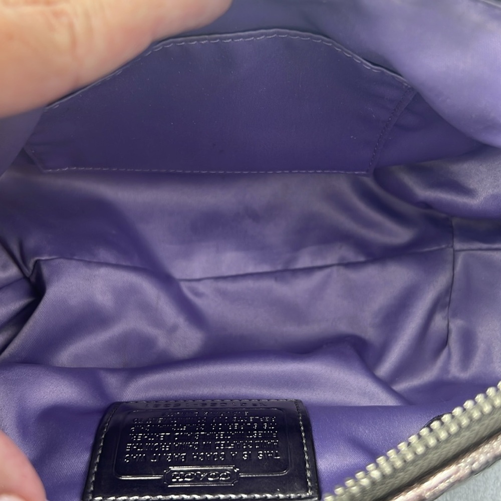 Coach Poppy Silver Sequin Women's Bag #G1069–15351 - Picture 5 of 7